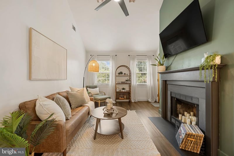2705 Arlington Blvd #202, Arlington, VA 22201