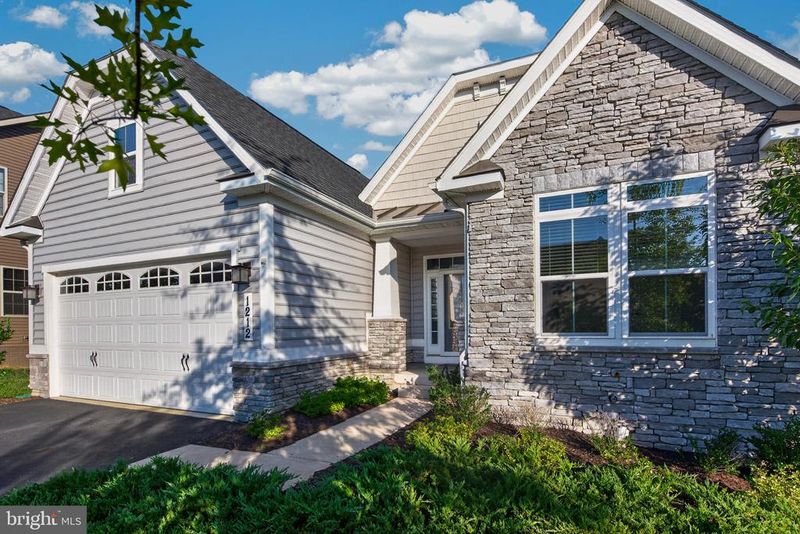 1212 Tide Lock St, Brunswick, MD 21716