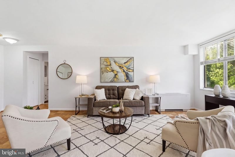 6631 Wakefield Dr #210, Alexandria, VA 22307