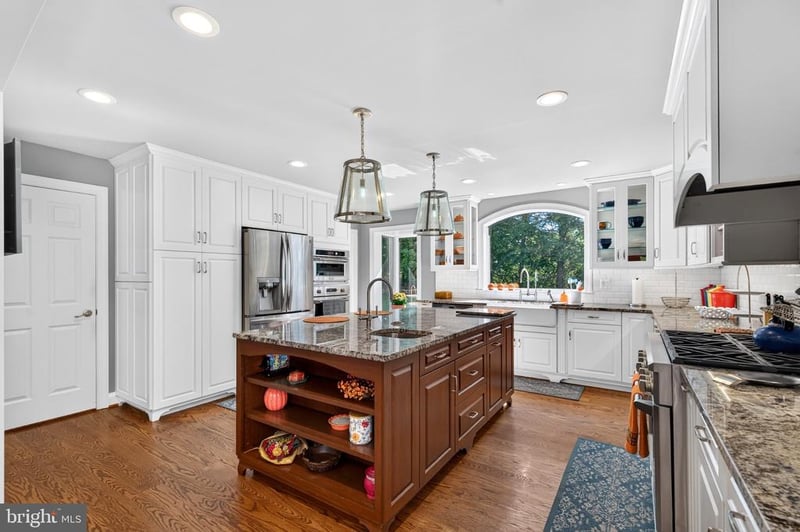 13713 Barberry Way, Sykesville, MD 21784