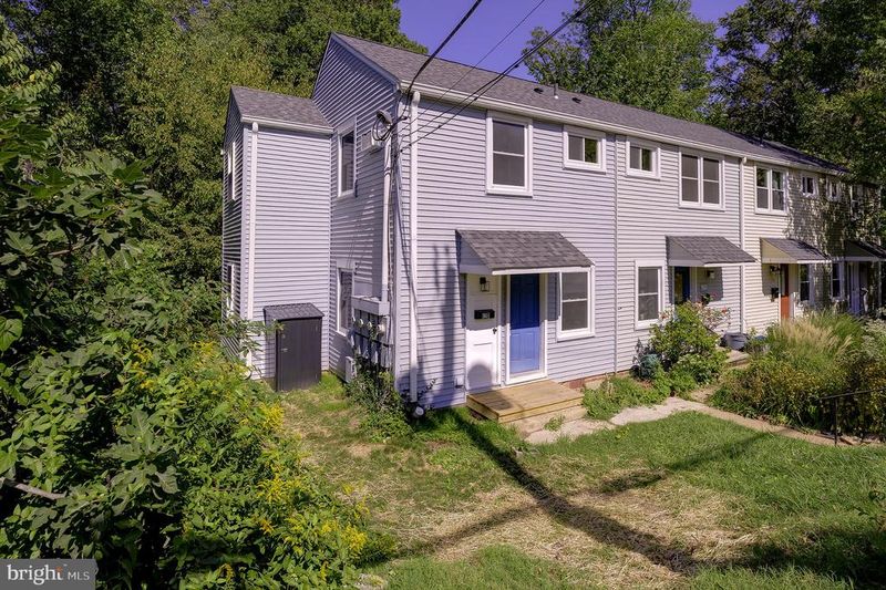 62 Ridge Rd, Greenbelt, MD 20770