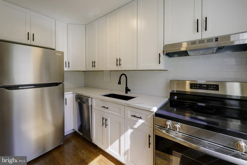 62 Ridge Rd, Greenbelt, MD 20770
