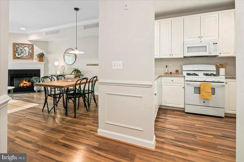 2330 14th St N #207, Arlington, VA 22201