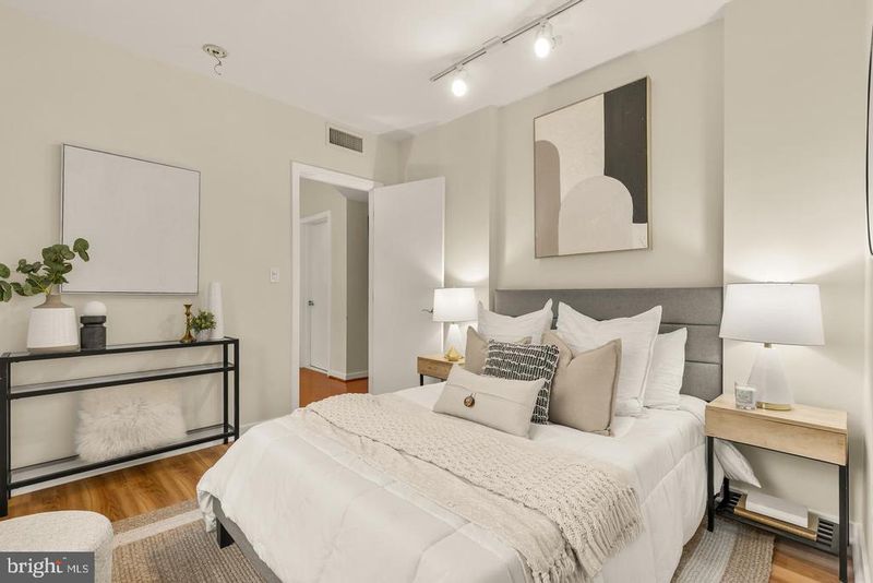 3534 10th St NW #200, Washington, DC 20010