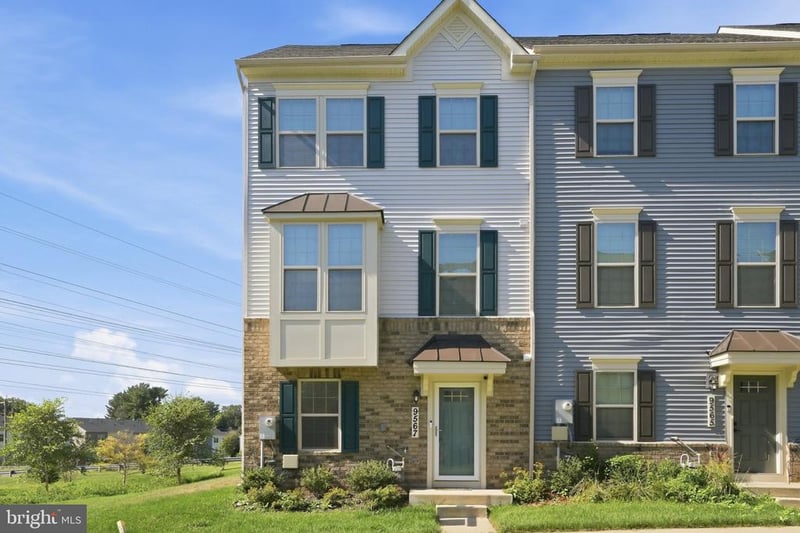 9567 Tall Oaks Rd, Montgomery Village, MD 20886