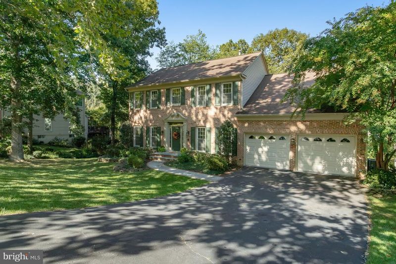 3482 Beaver Ford Rd, Woodbridge, VA 22192