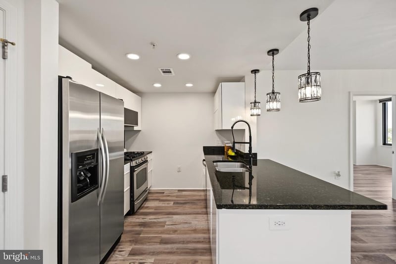 2451 Midtown Ave #1501, Alexandria, VA 22303