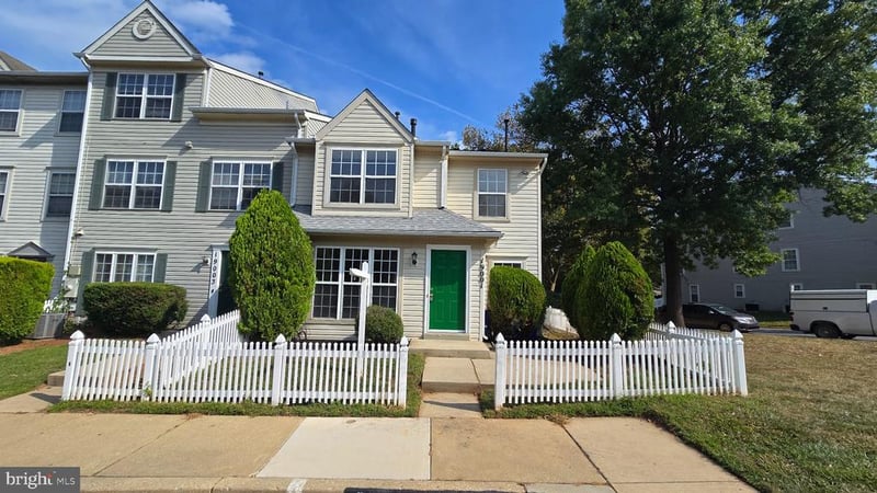 19001 Lark Song Ter, Germantown, MD 20874