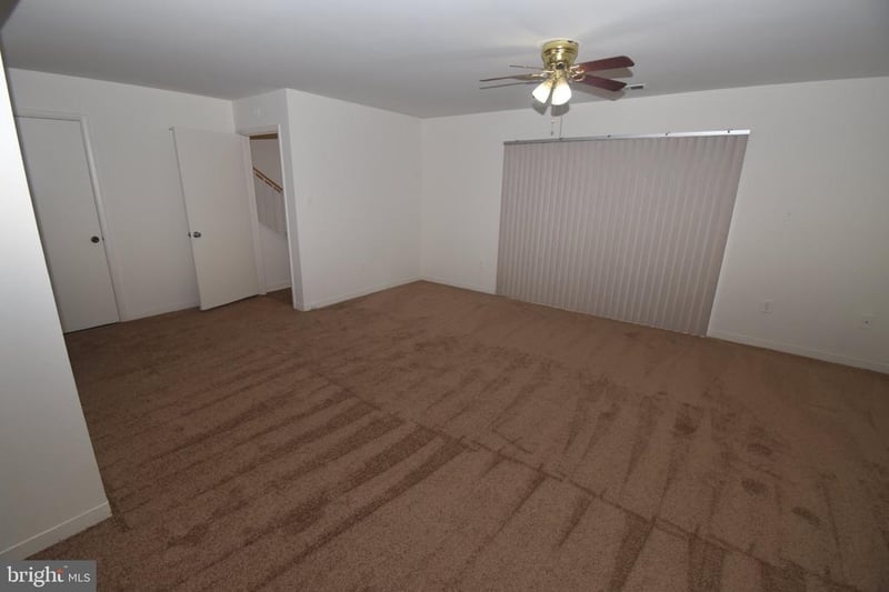 1436 Greenmont, Reston, VA 20190