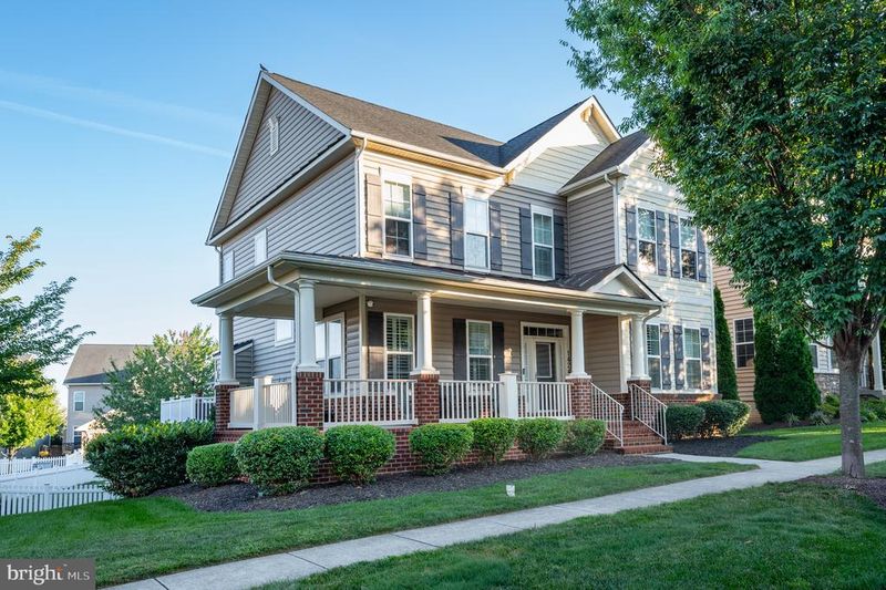 1424 Scheer St, Brunswick, MD 21716