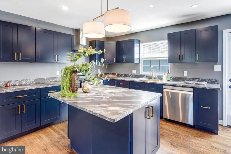 9703 Fairmont Ave, Manassas, VA 20109