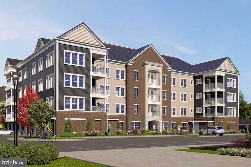5800 Moonstone Way #107, Haymarket, VA 20169
