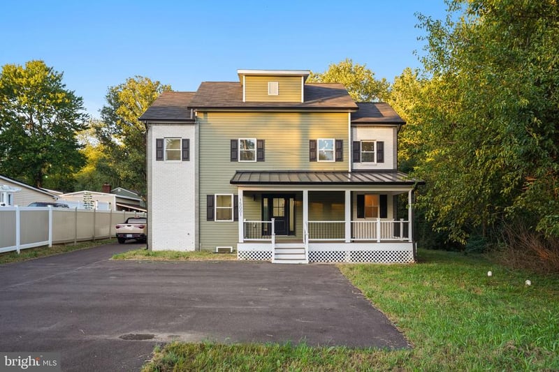 15001 Darnestown Rd, Germantown, MD 20874