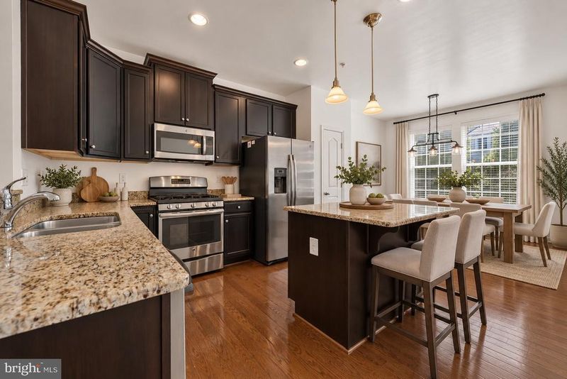 1112 Frontline Dr, Frederick, MD 21703