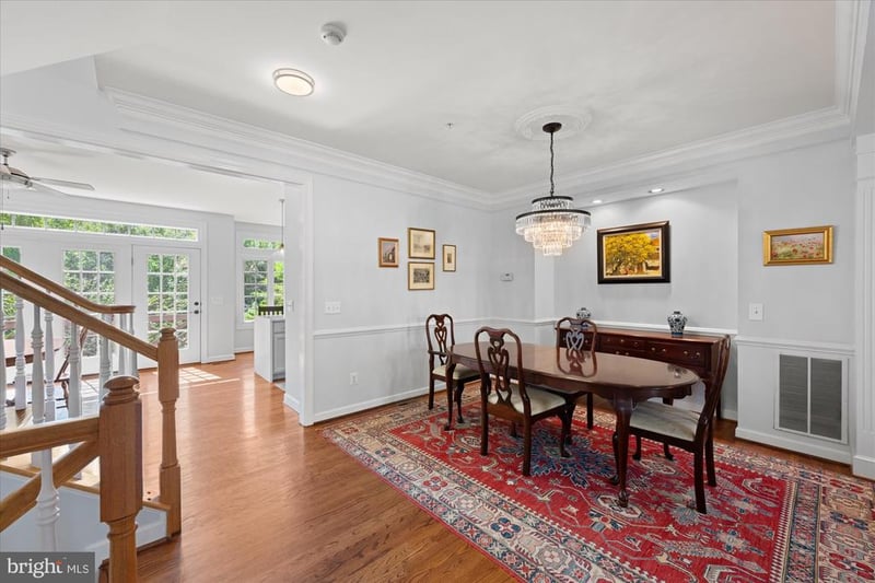 272 Murtha St, Alexandria, VA 22304