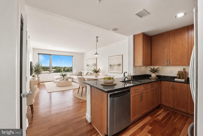 4101 Albemarle St NW #533, Washington, DC 20016