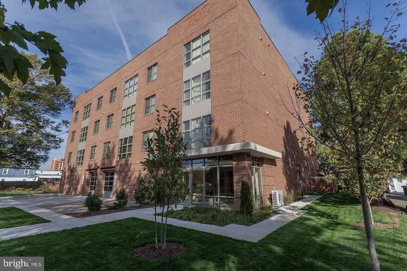 905 Jackson N #404, Arlington, VA 22201
