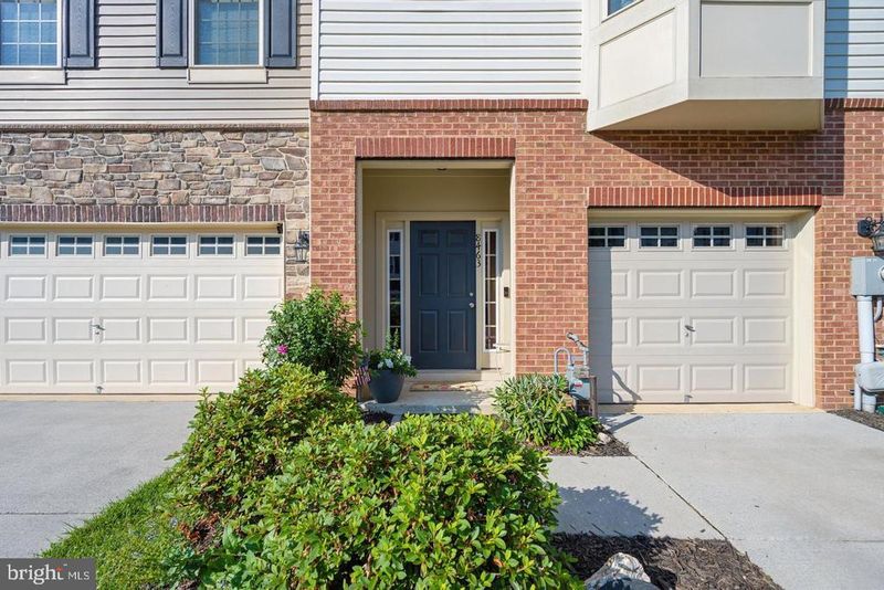 8463 Randell Ridge Rd, Frederick, MD 21704