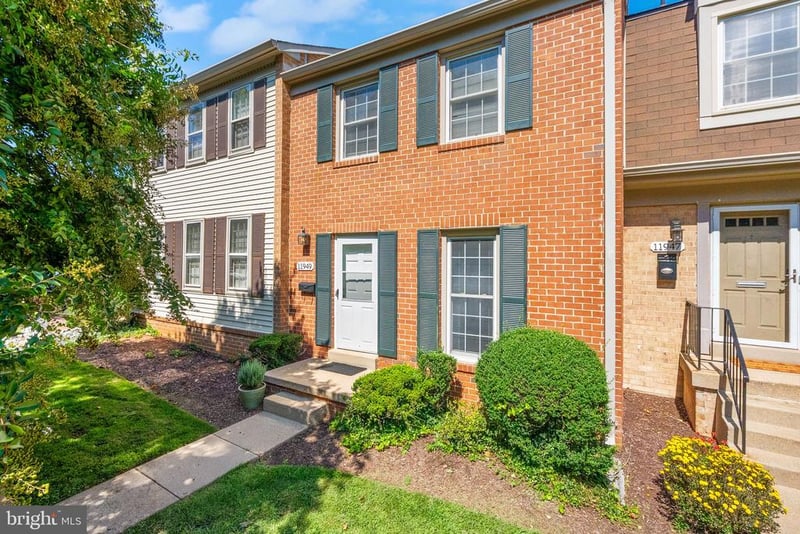 11949 Bargate Ct, North Bethesda, MD 20852