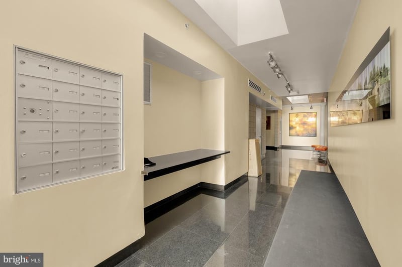 1654 Euclid St NW #202, Washington, DC 20009