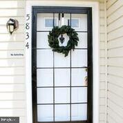 5834 N Holly Springs Dr #2, Capitol Heights, MD 20743