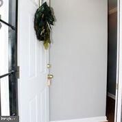5834 N Holly Springs Dr #2, Capitol Heights, MD 20743