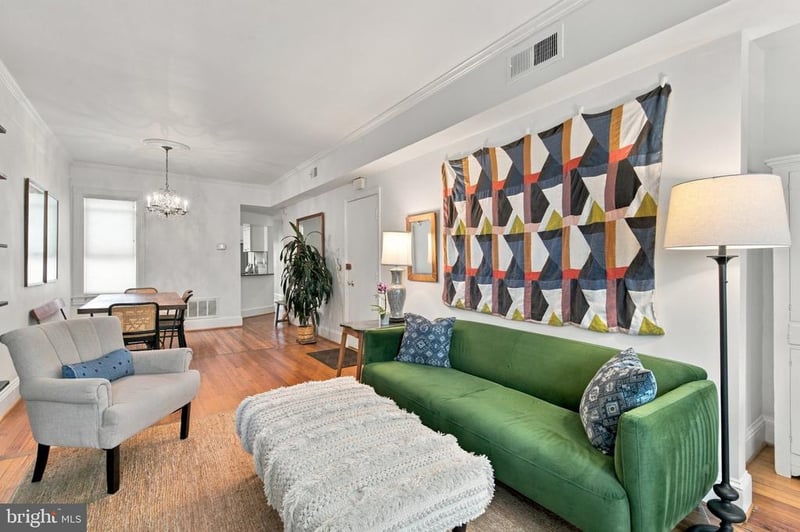 3040 R St NW #2, Washington, DC 20007