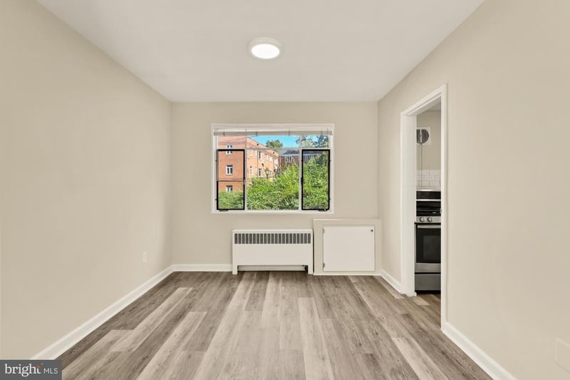 10413 Montrose Ave #101, Bethesda, MD 20814