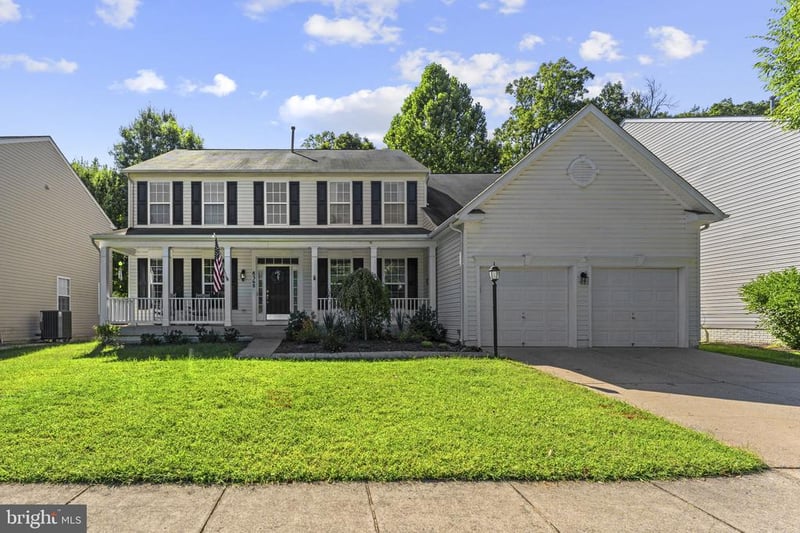 8368 Tenbrook Dr, Gainesville, VA 20155