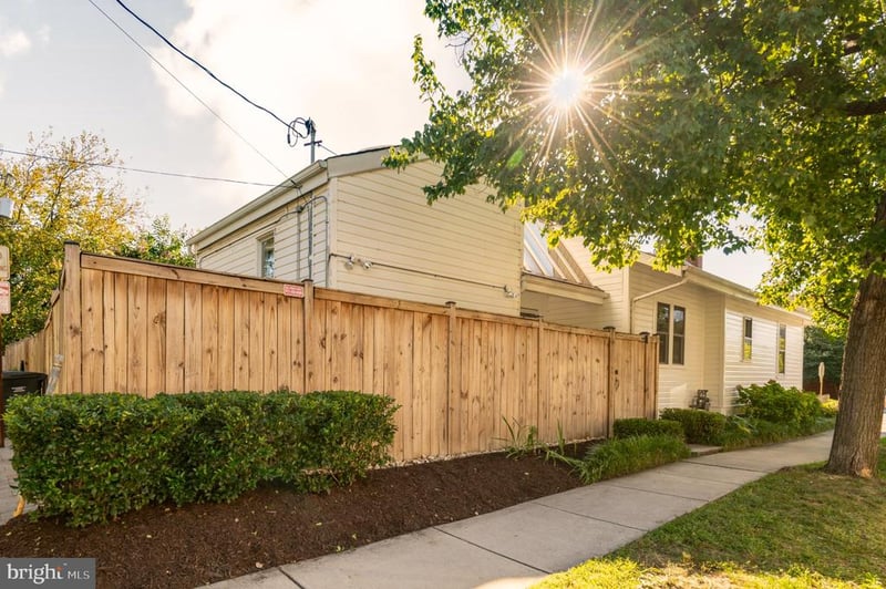 631 N Alfred St, Alexandria, VA 22314