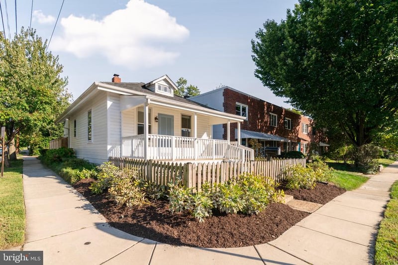 631 N Alfred St, Alexandria, VA 22314