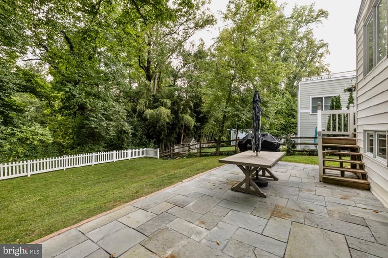 7314 Delfield St, Chevy Chase, MD 20815
