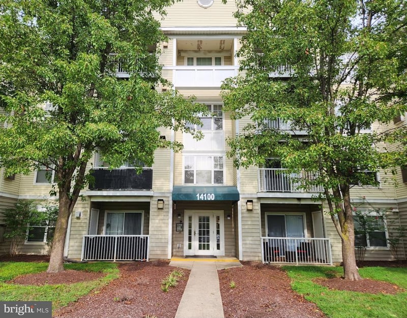 14100 Farnsworth Ln #2301, Upper Marlboro, MD 20772