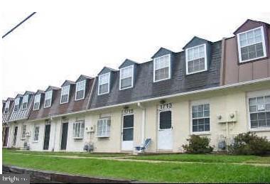 1713 Village Green #Z-33, Landover, MD 20785