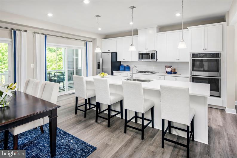 4427 Daisy Reid Ave, Woodbridge, VA 22192