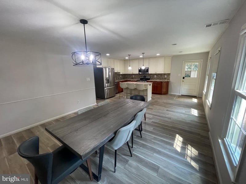 9609 Barkston Ct, Rockville, MD 20850