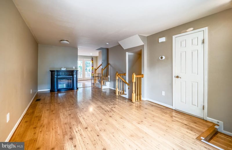 7804 Colonial Springs Blvd, Alexandria, VA 22306