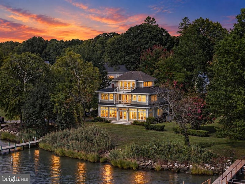 5739 Shore Dr, Churchton, MD 20733