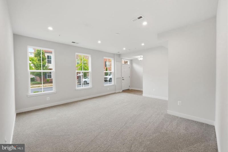 10929 Cavendish Aly Al, Waldorf, MD 20603