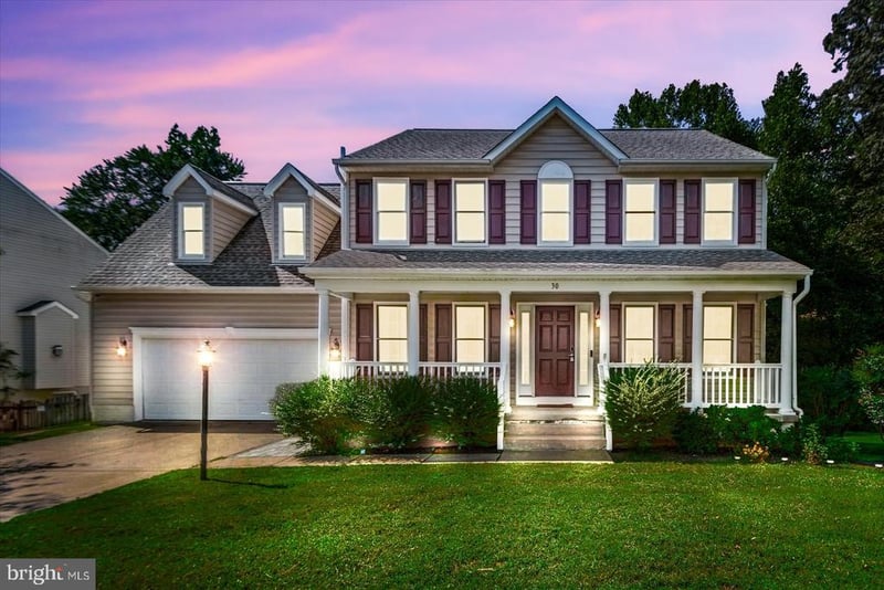 30 Country Manor Dr, Fredericksburg, VA 22406