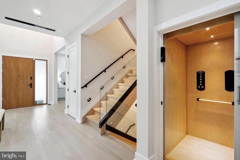 4920 NW Loughboro Rd NW, Washington, DC 20016