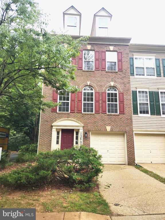13643 Harvest Glen Way, Germantown, MD 20874