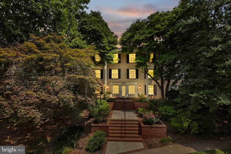 7600 Tremayne Pl #208, Mclean, VA 22102