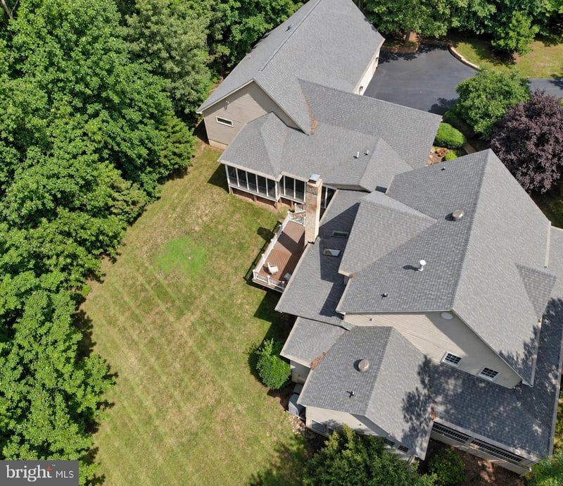 40920 Forest Glen Dr, Leesburg, VA 20175