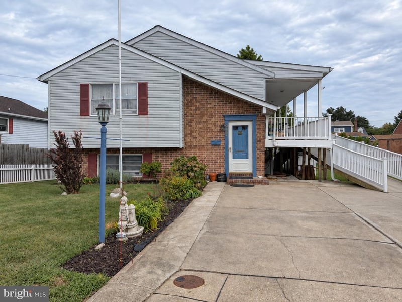 257 Carroll Rd, Pasadena, MD 21122
