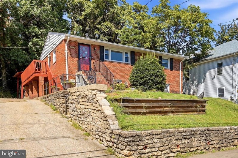 3447 22nd St S, Arlington, VA 22204