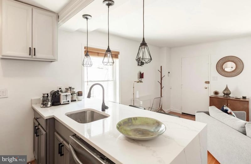 2119 N St NW #4, Washington, DC 20037