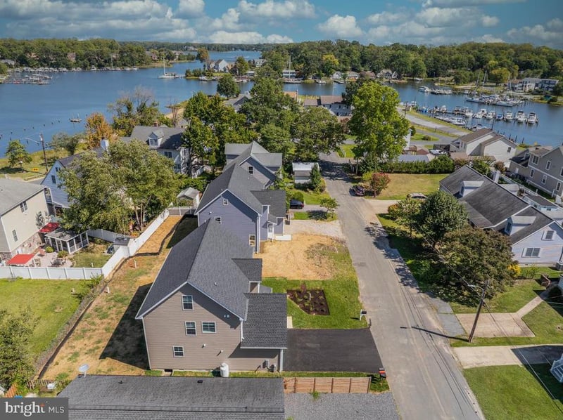 416 Venton Rd, Edgewater, MD 21037