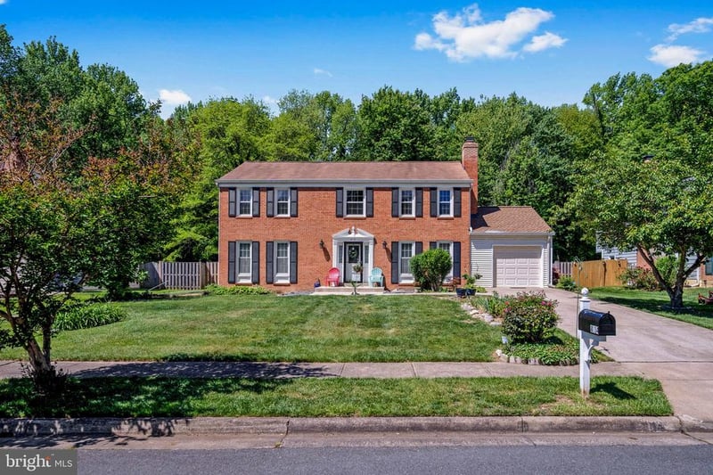 8114 Orville St, Alexandria, VA 22309