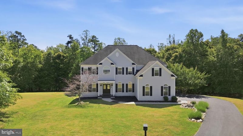 100 River Ridge Ln, Fredericksburg, VA 22406